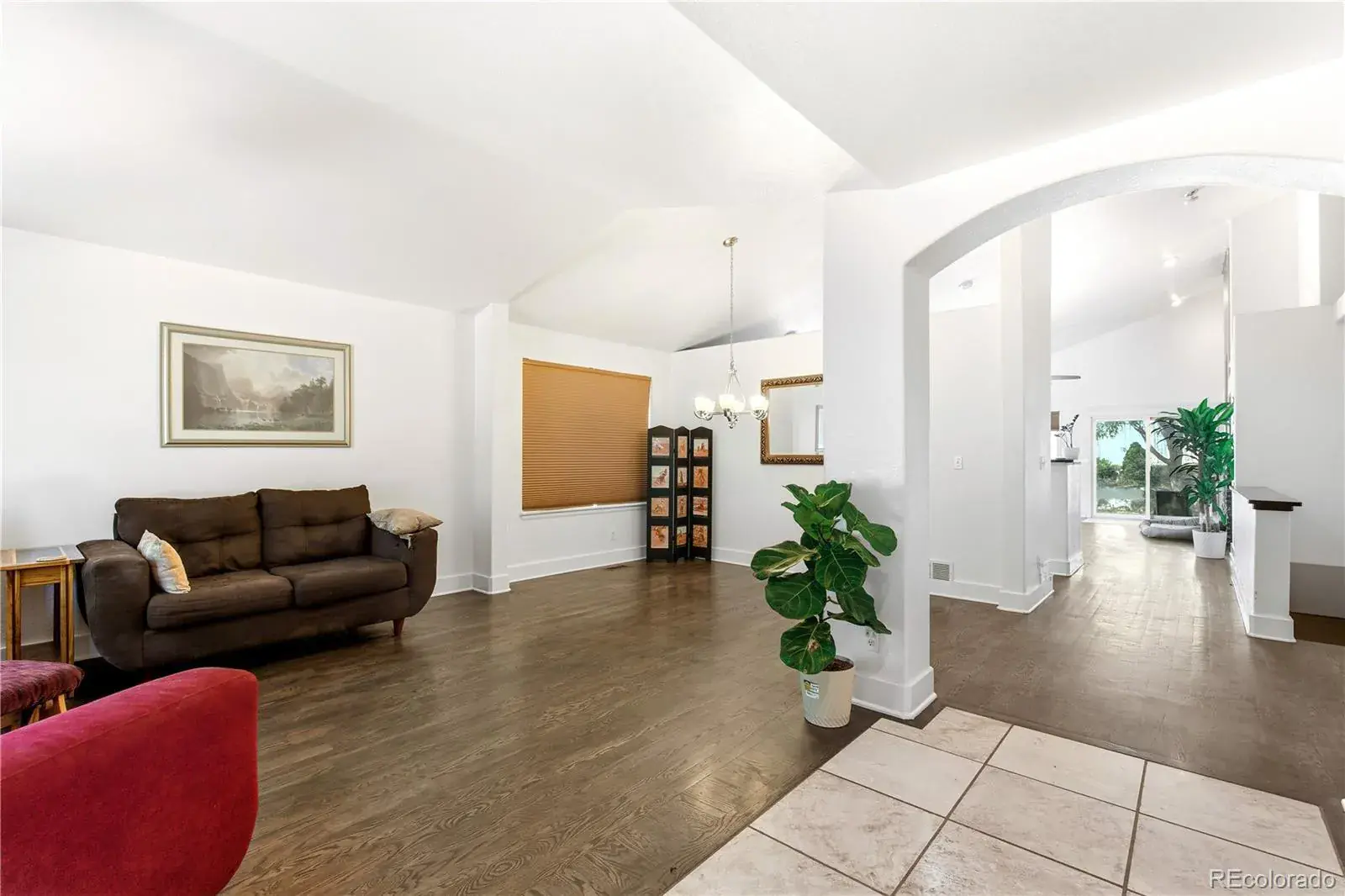 11212025223406 1600 7