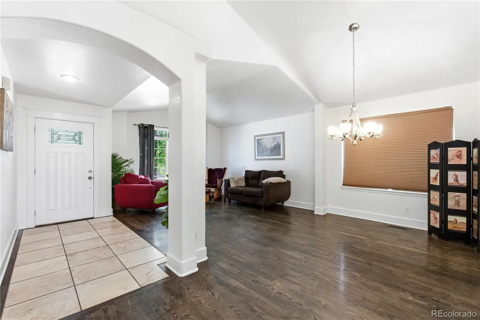 11212025223406 1600 9