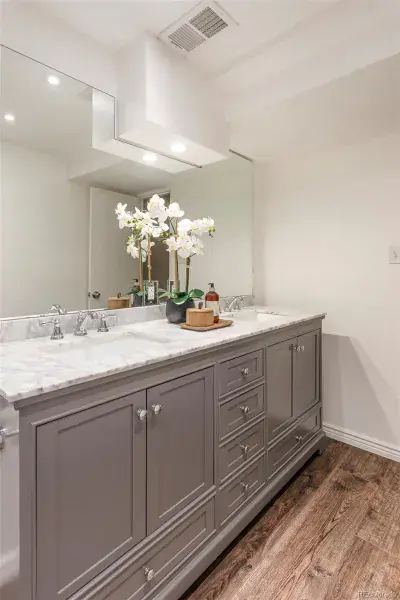 03062026205521 800 25