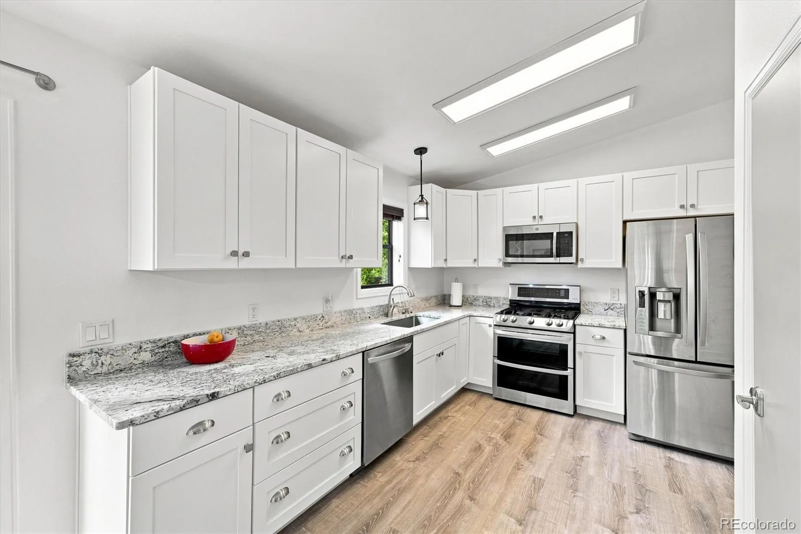 8609 S Allison Street Littleton CO 80128 | MLS #REC8311401 08212026012328 1600 11
