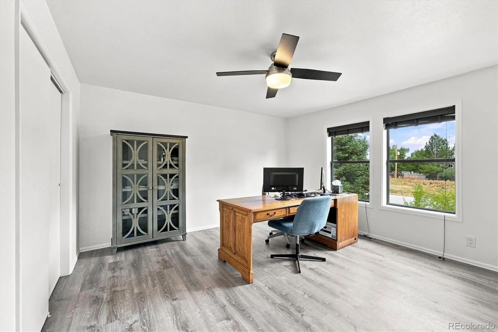 8609 S Allison Street Littleton CO 80128 | MLS #REC8311401 08212026012328 1600 13