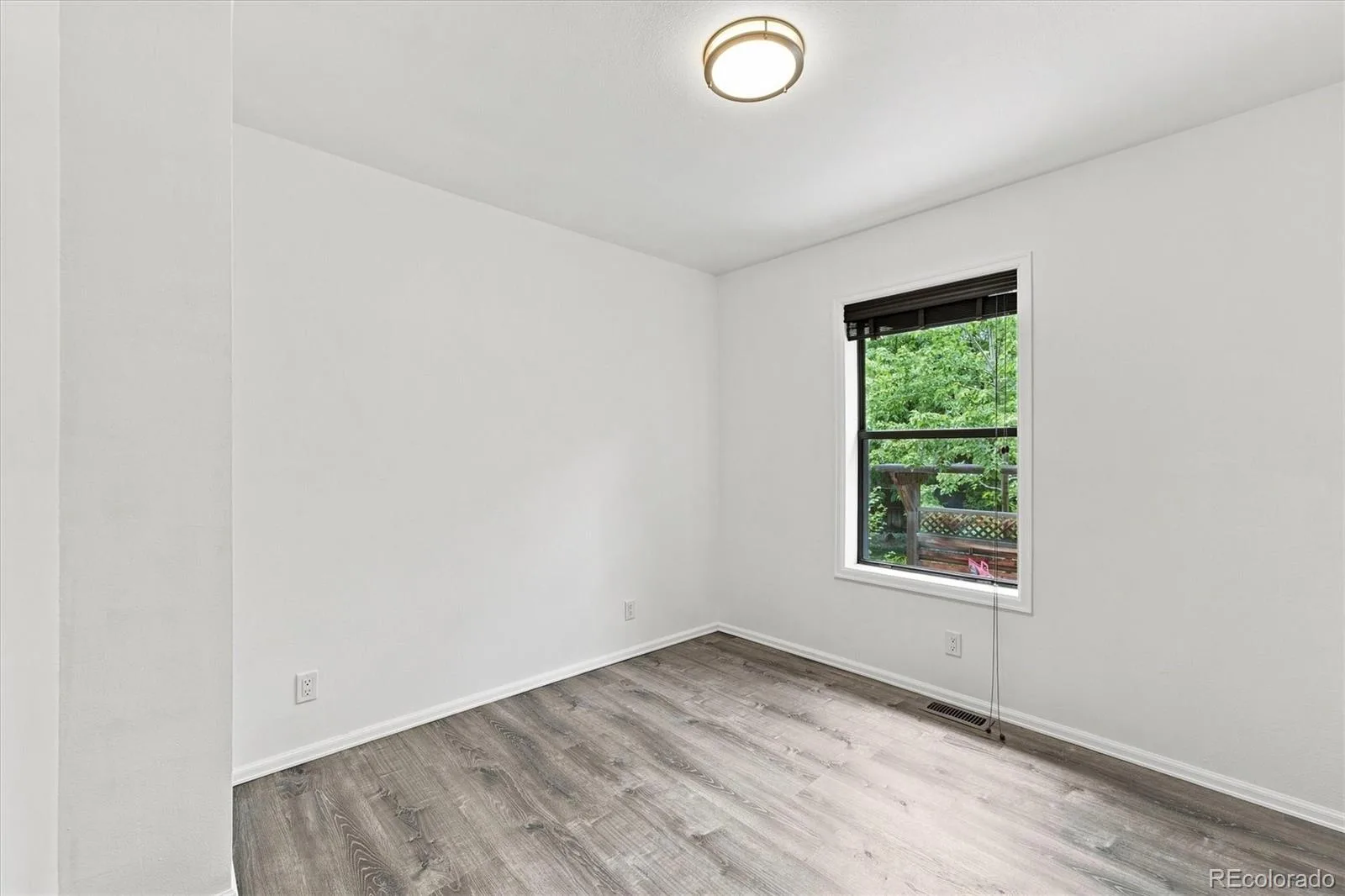 8609 S Allison Street Littleton CO 80128 | MLS #REC8311401 08212026012328 1600 20