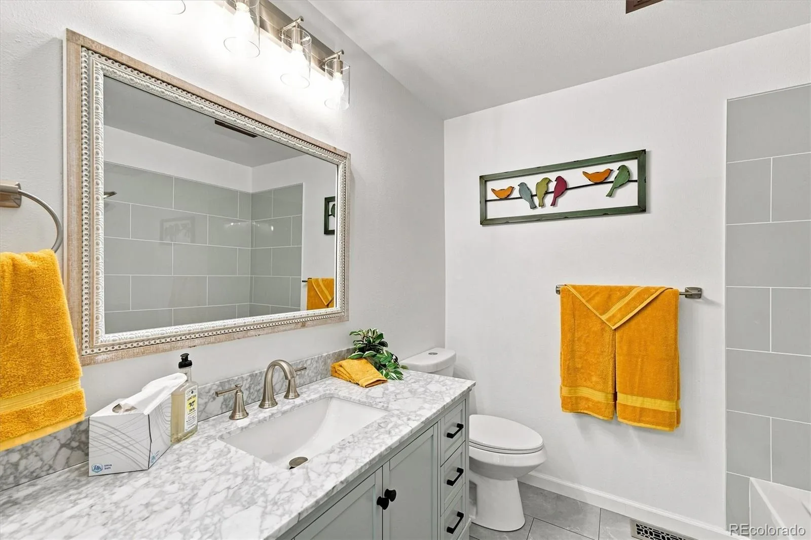 8609 S Allison Street Littleton CO 80128 | MLS #REC8311401 08212026012328 1600 21
