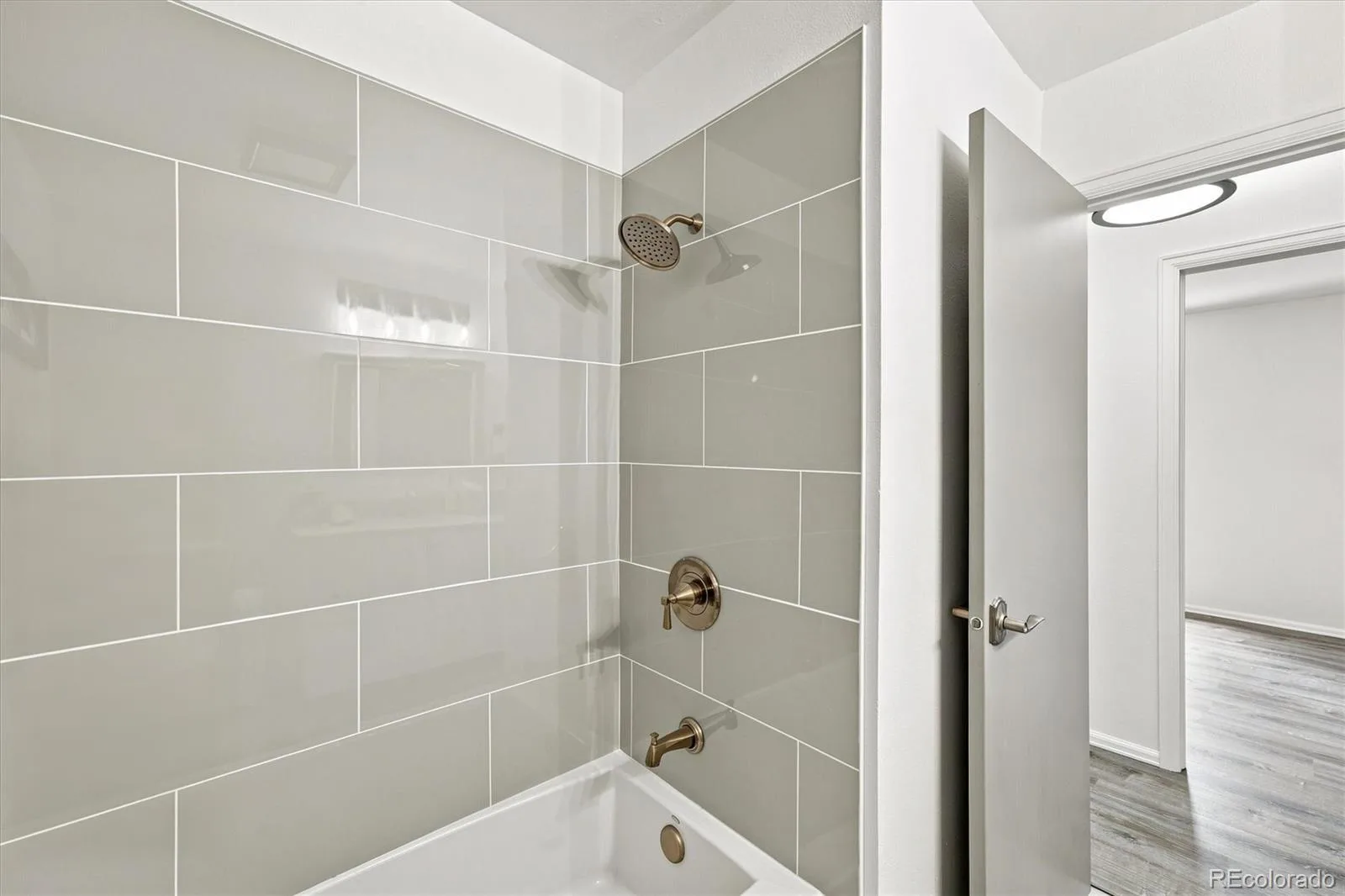 8609 S Allison Street Littleton CO 80128 | MLS #REC8311401 08212026012328 1600 22