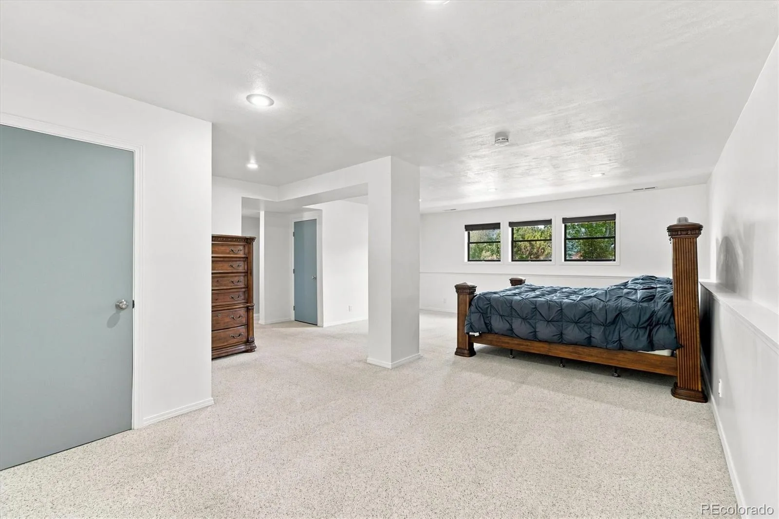 8609 S Allison Street Littleton CO 80128 | MLS #REC8311401 08212026012328 1600 31