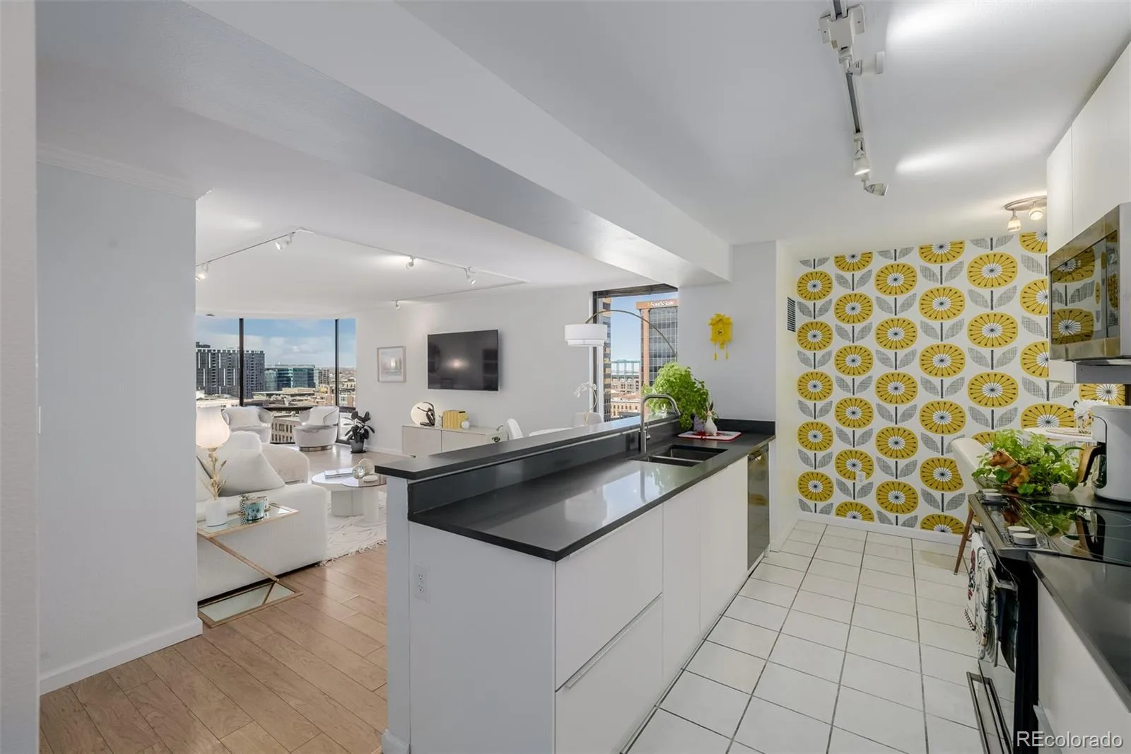 1625 Larimer Street #1207 Denver CO 80202 | MLS #REC8312146 08122026204854 1600 10