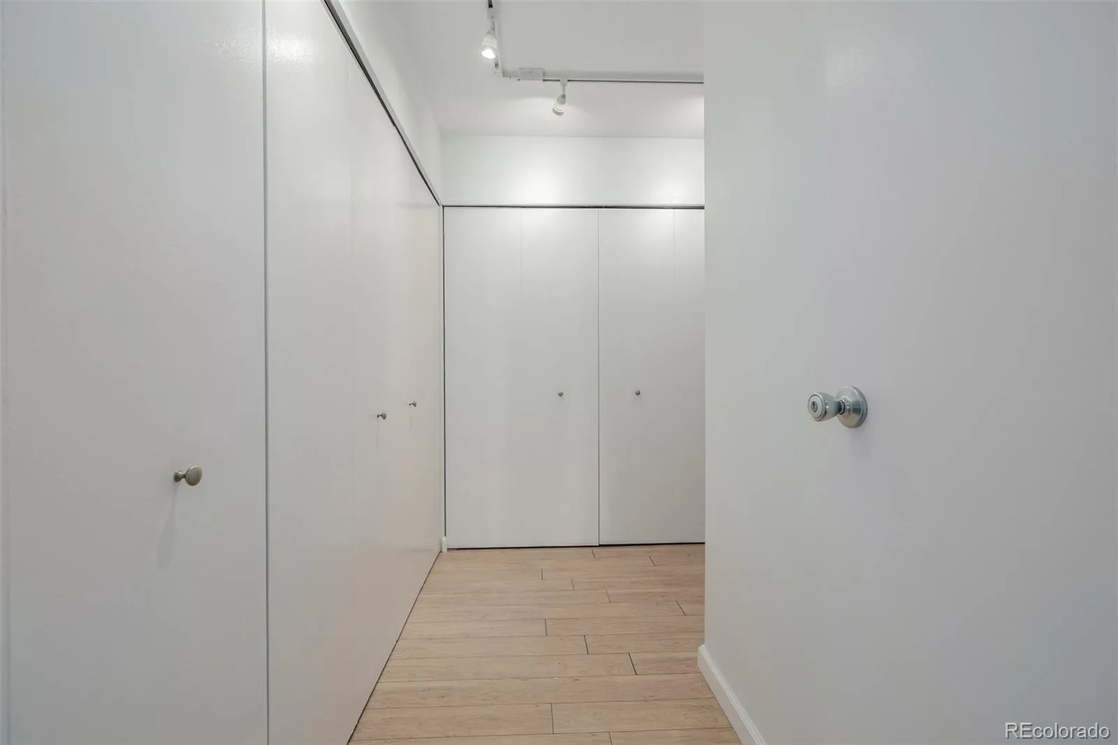1625 Larimer Street #1207 Denver CO 80202 | MLS #REC8312146 08122026204854 1600 19