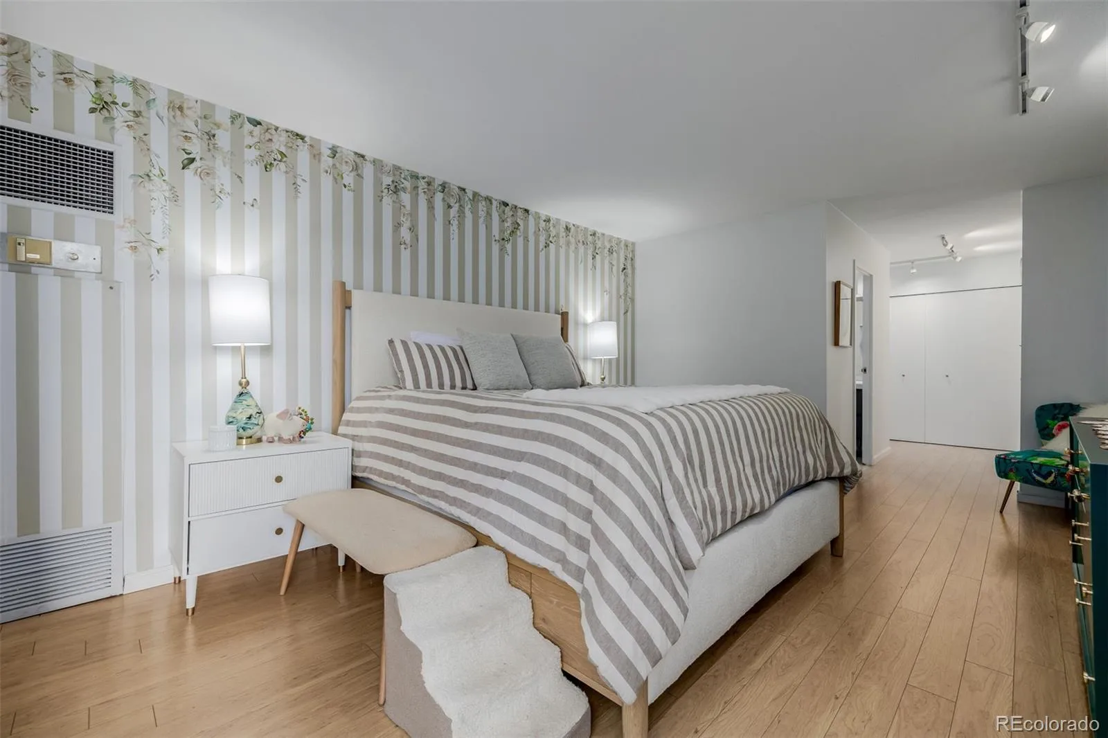 1625 Larimer Street #1207 Denver CO 80202 | MLS #REC8312146 08122026204854 1600 20
