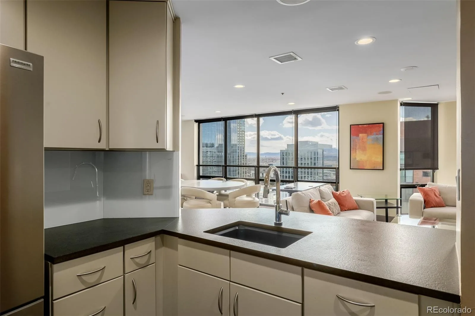 1625 Larimer Street #1207 Denver CO 80202 | MLS #REC8312146 08122026204854 1600 27