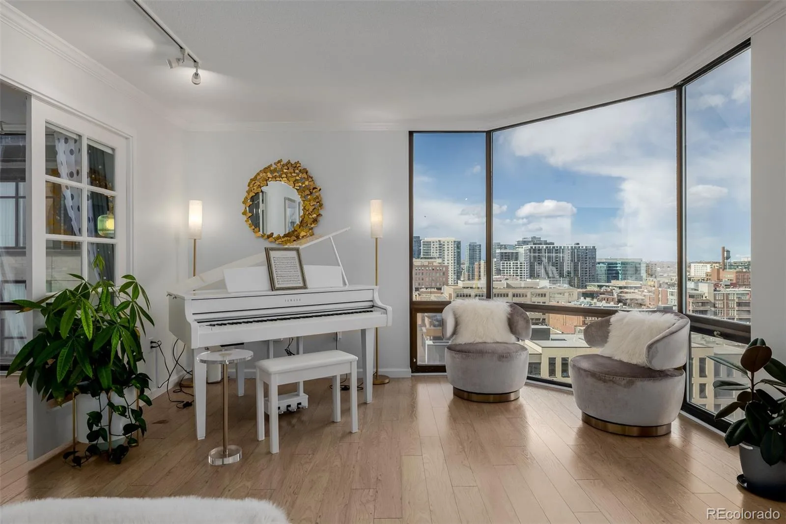 1625 Larimer Street #1207 Denver CO 80202 | MLS #REC8312146 08122026204854 1600 3