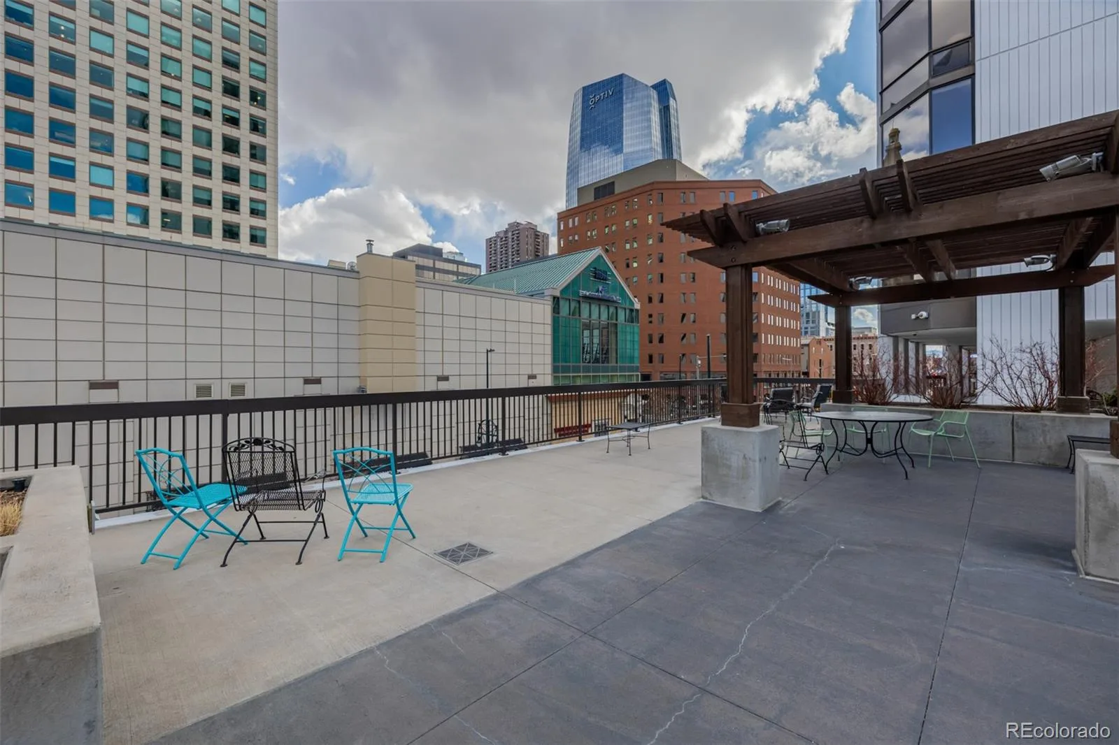1625 Larimer Street #1207 Denver CO 80202 | MLS #REC8312146 08122026204854 1600 39