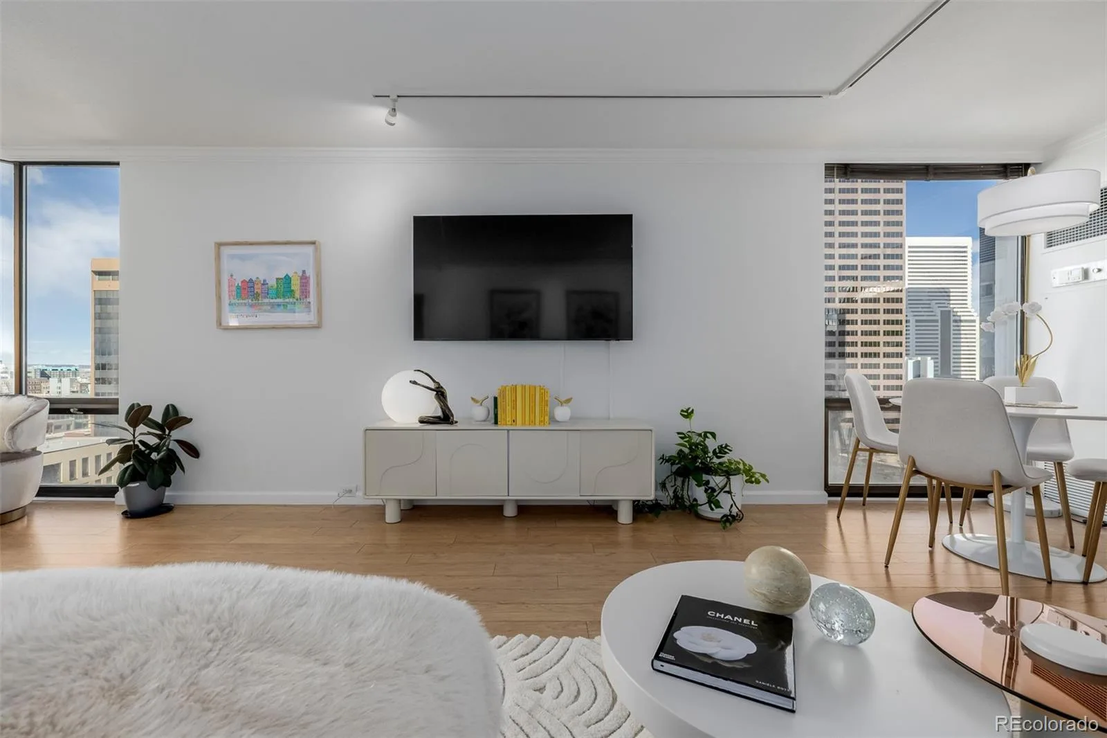 1625 Larimer Street #1207 Denver CO 80202 | MLS #REC8312146 08122026204854 1600 5