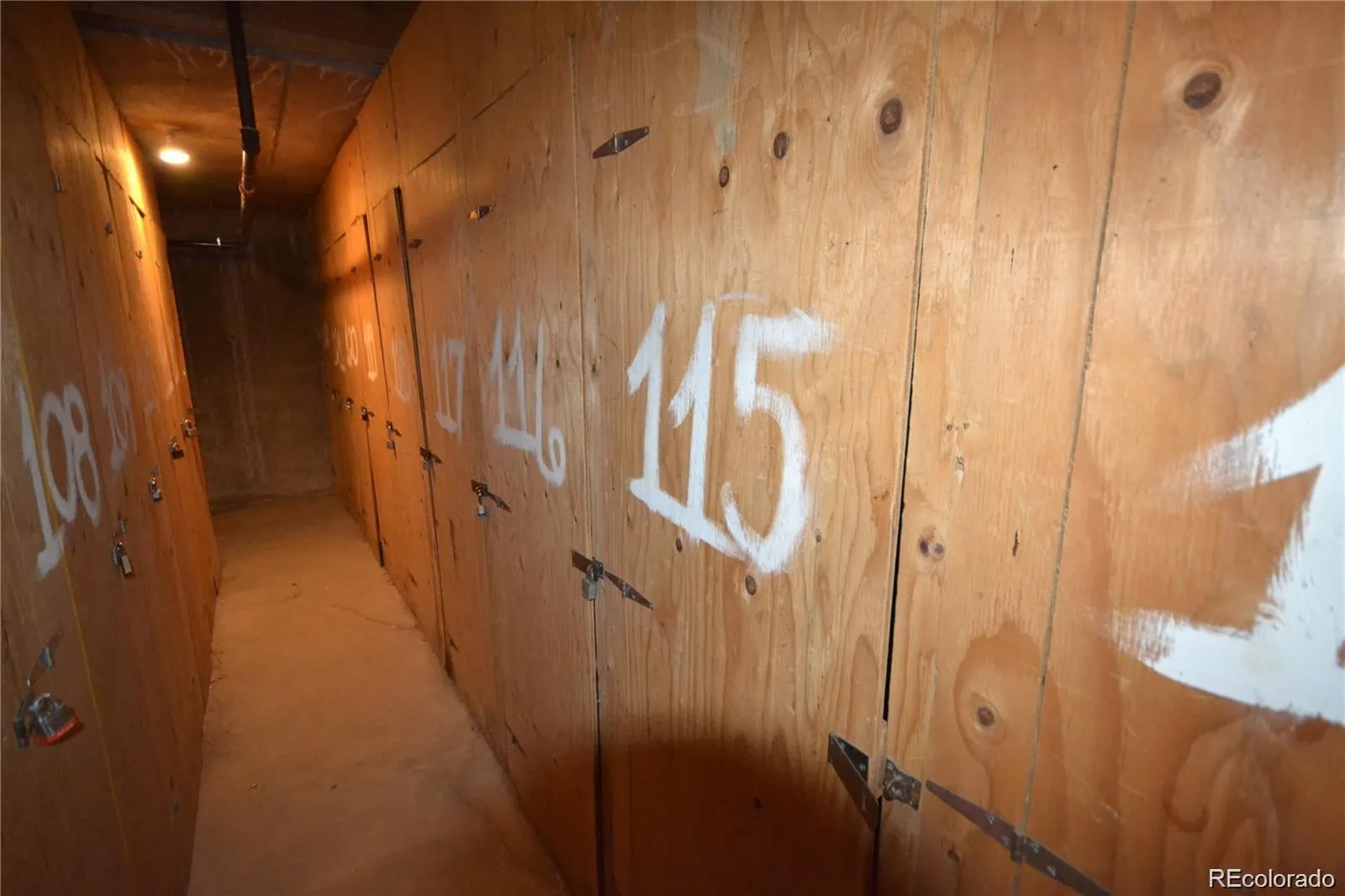 04012026072043 1600 36