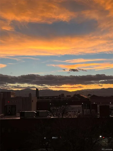 2 Adams Street #604 Denver CO 80206 | MLS #REC8312675 09172026191448 800 43