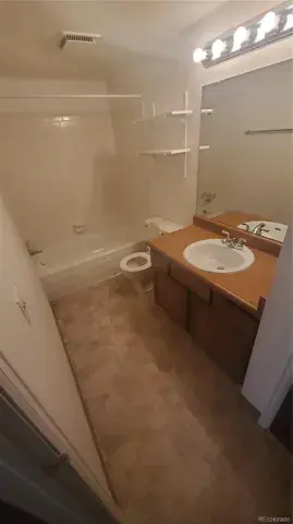 03242025210406 640 11