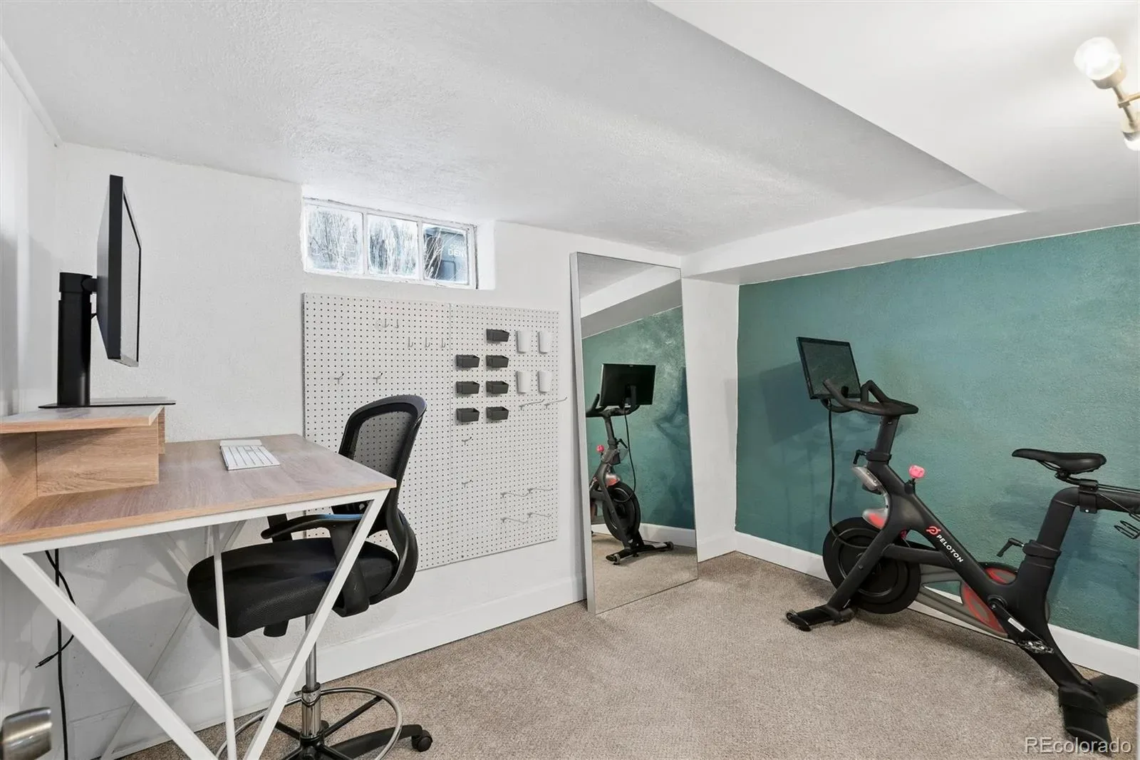 03132026005826 1600 24