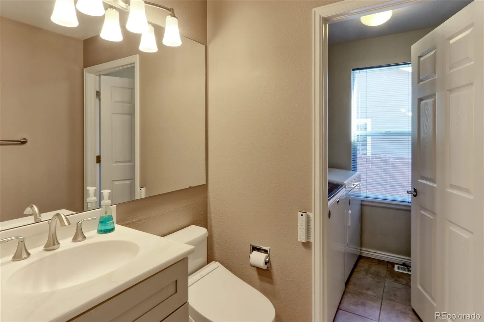 14652 W Vassar Drive Lakewood CO 80228 | MLS #REC8316824 07172026223934 1600 13