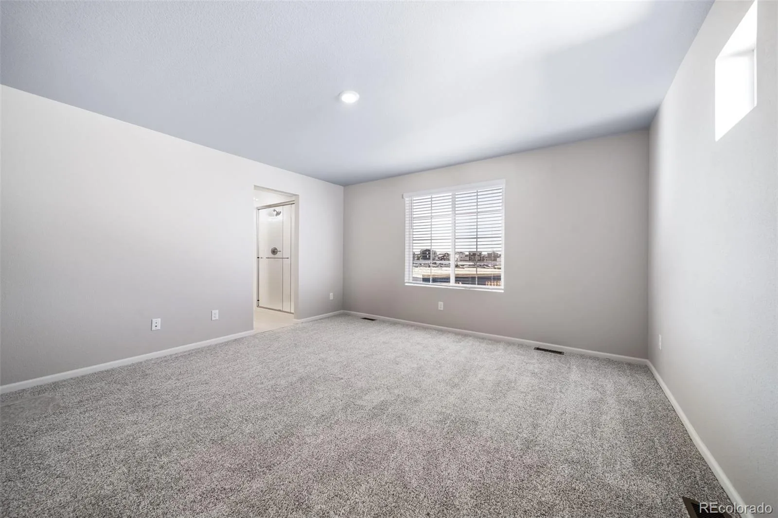 22382 E 38th Place Aurora CO 80019 | MLS #REC8316963 09252026152844 1600 20
