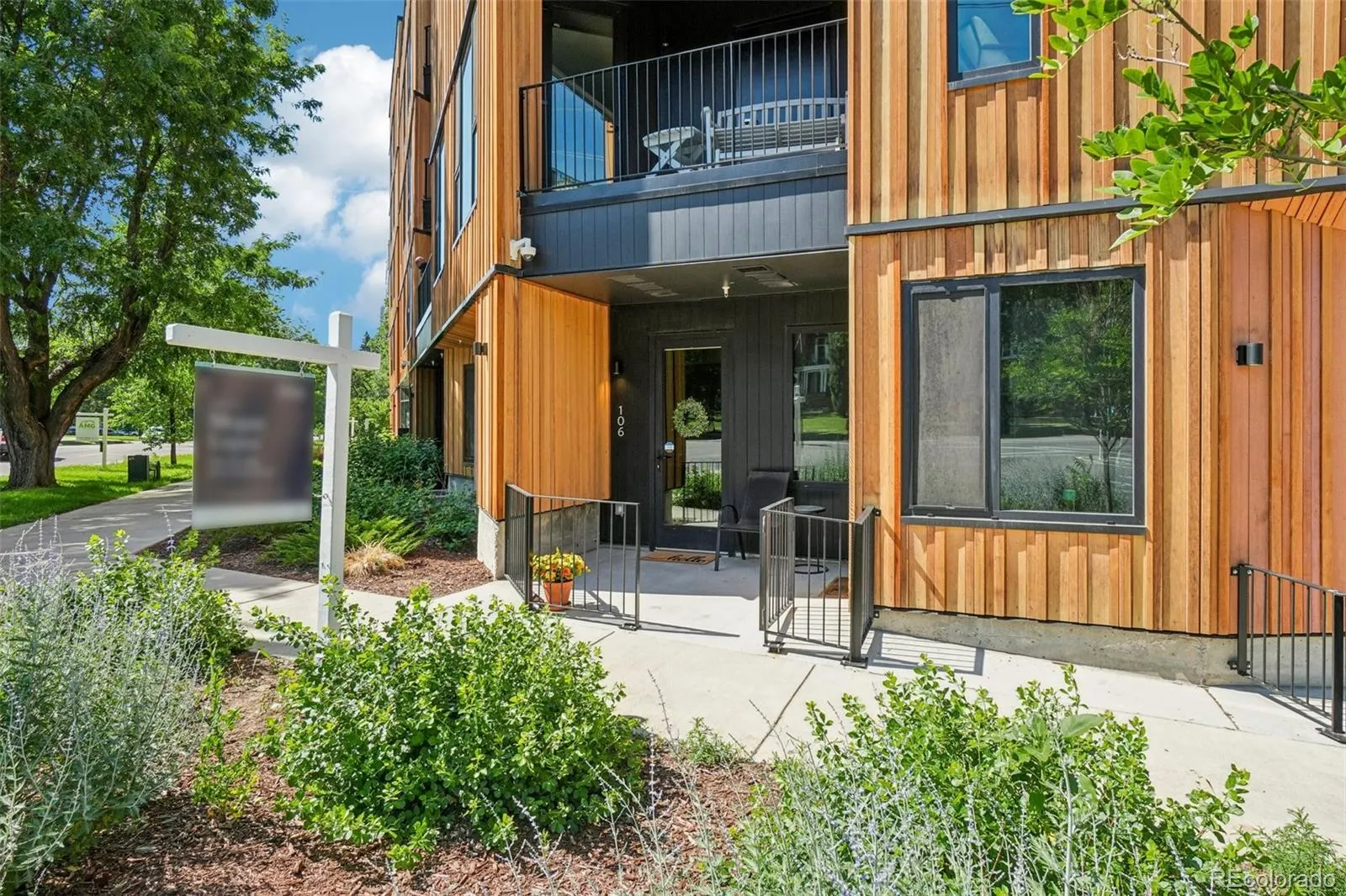 1601 Park Avenue #106 Denver CO 80218 MLS #REC8317231 05062026214423 1600 1