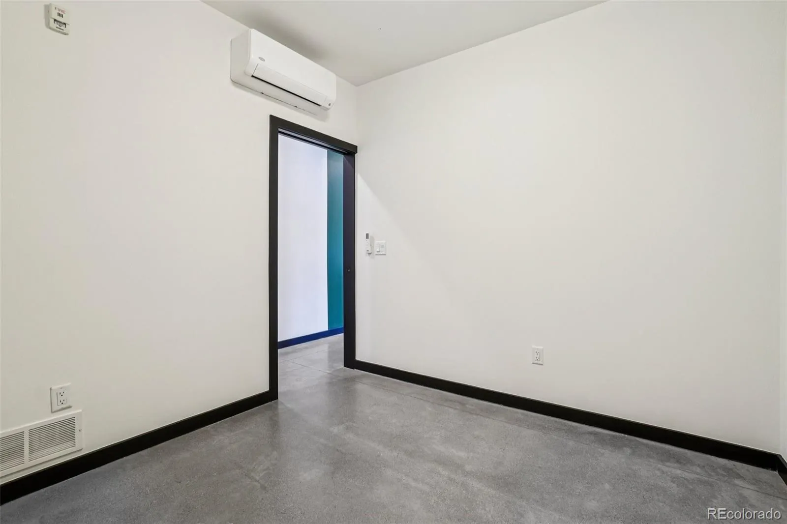 1601 Park Avenue #106 Denver CO 80218 MLS #REC8317231 05062026214423 1600 12