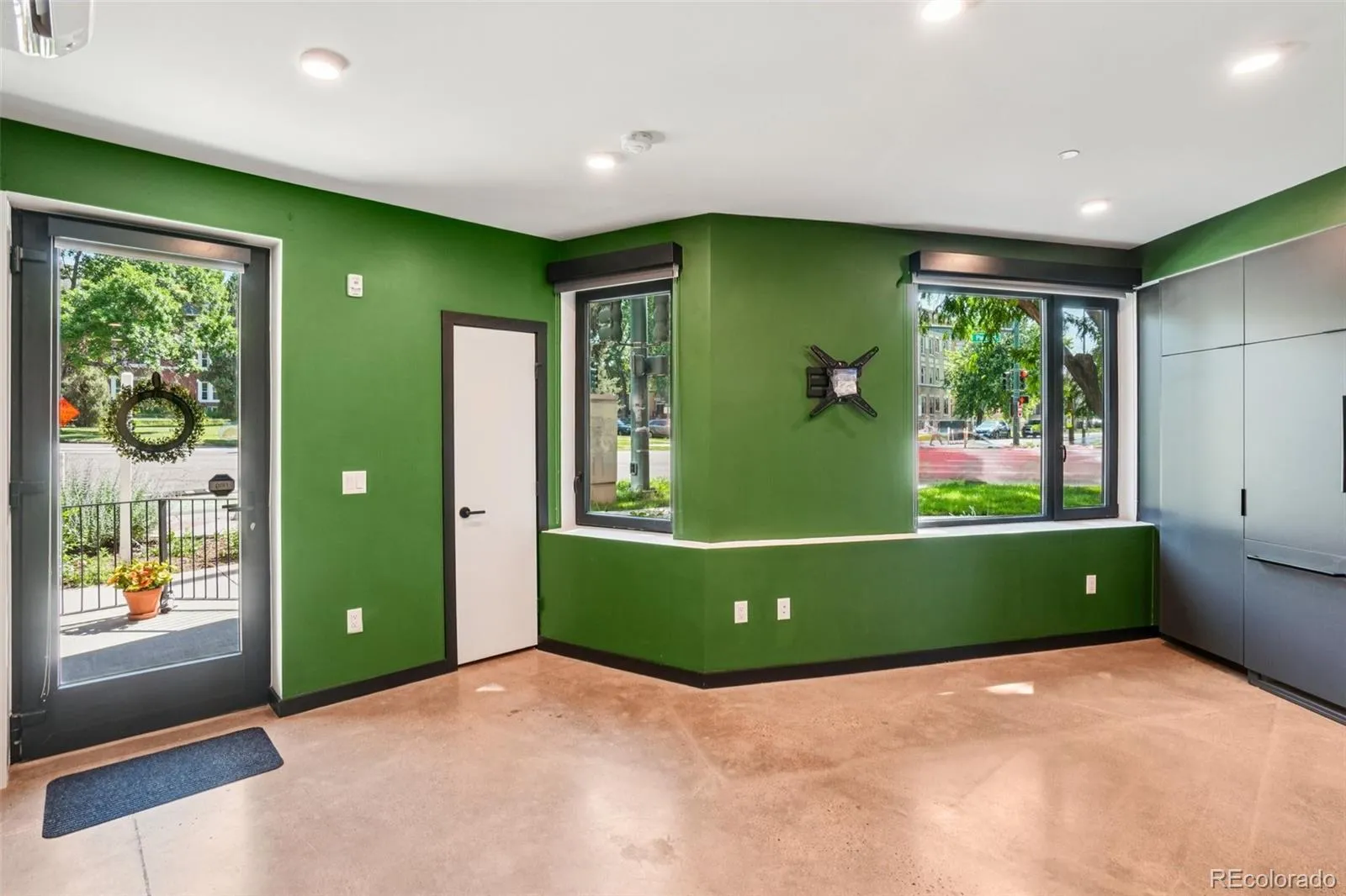 1601 Park Avenue #106 Denver CO 80218 MLS #REC8317231 05062026214423 1600 6