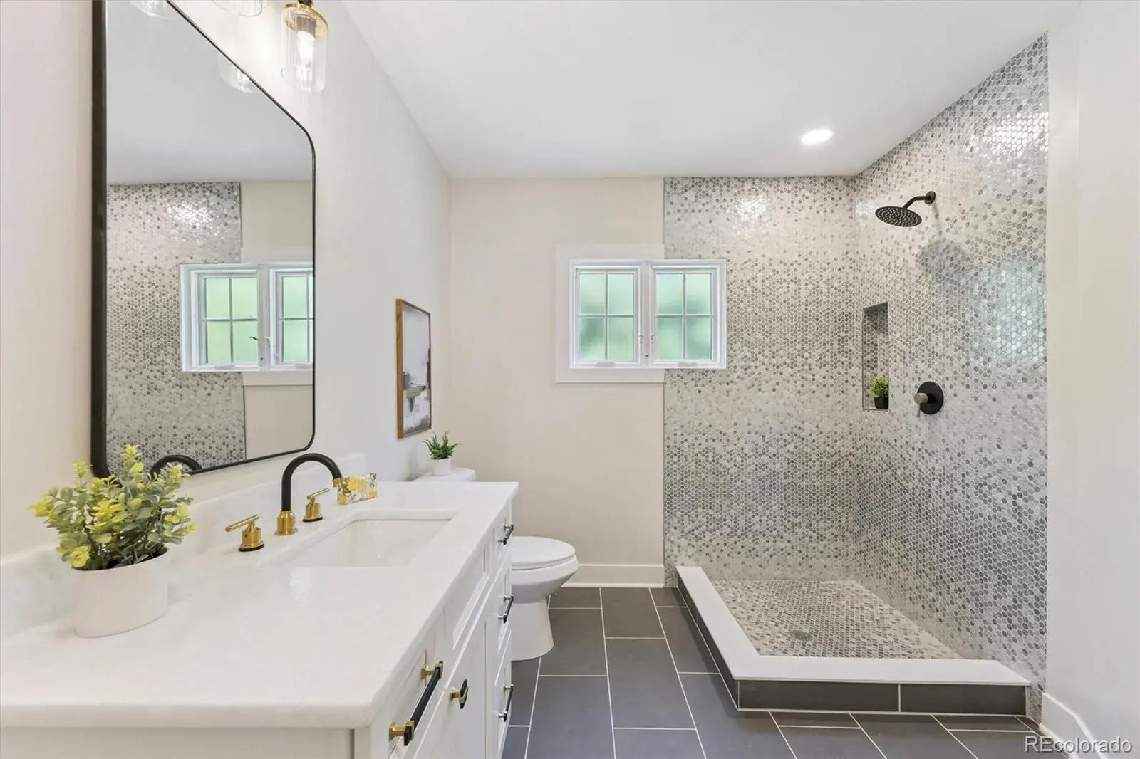 03062026221041 1600 19