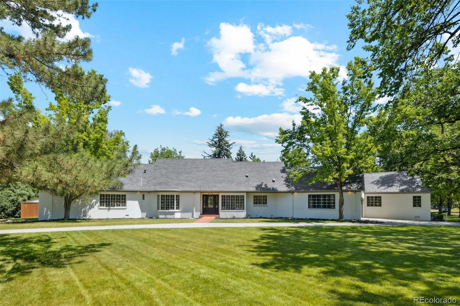 3360 S Columbine Circle Englewood CO 80113 | MLS #REC8319738 09232026011331 1600 42