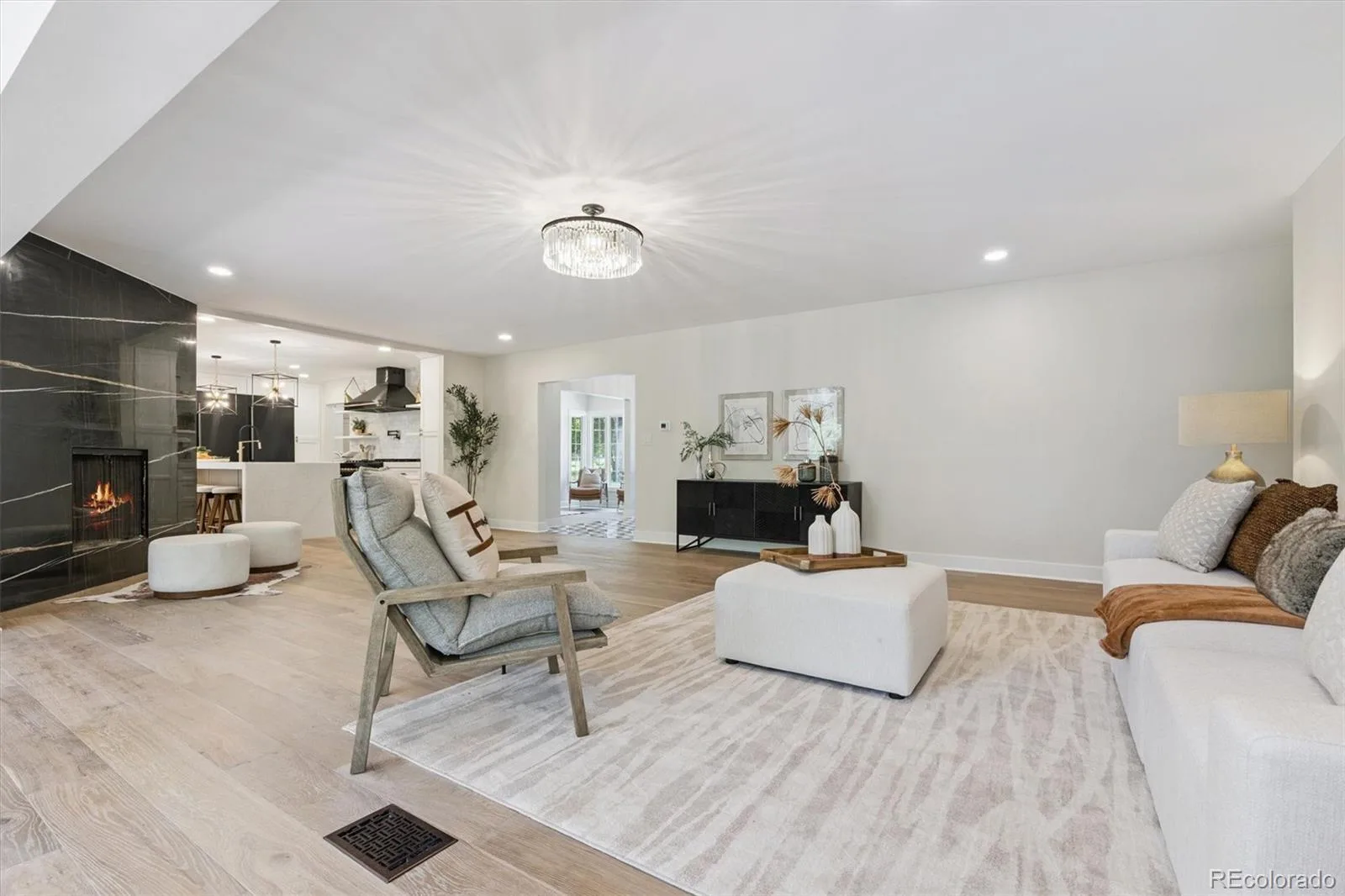 3360 S Columbine Circle Englewood CO 80113 | MLS #REC8319738 09232026011331 1600 9