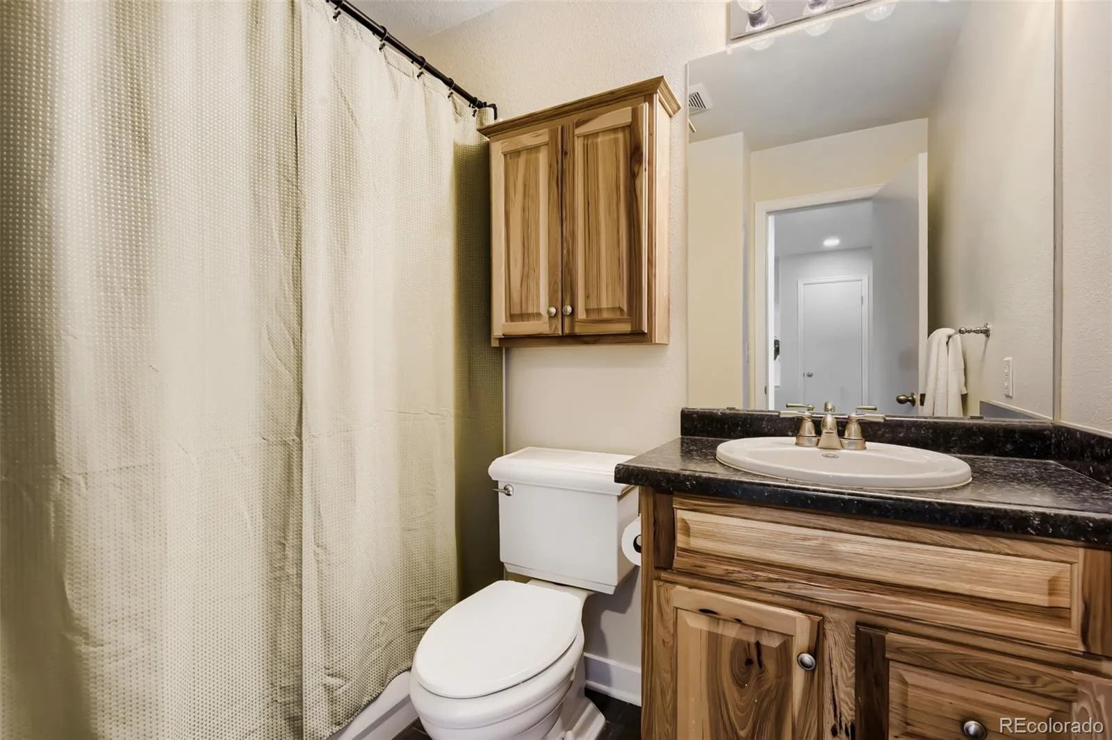 4809 Collinsville Place Littleton CO 80130 | MLS #REC8320967 07232026235703 1600 22