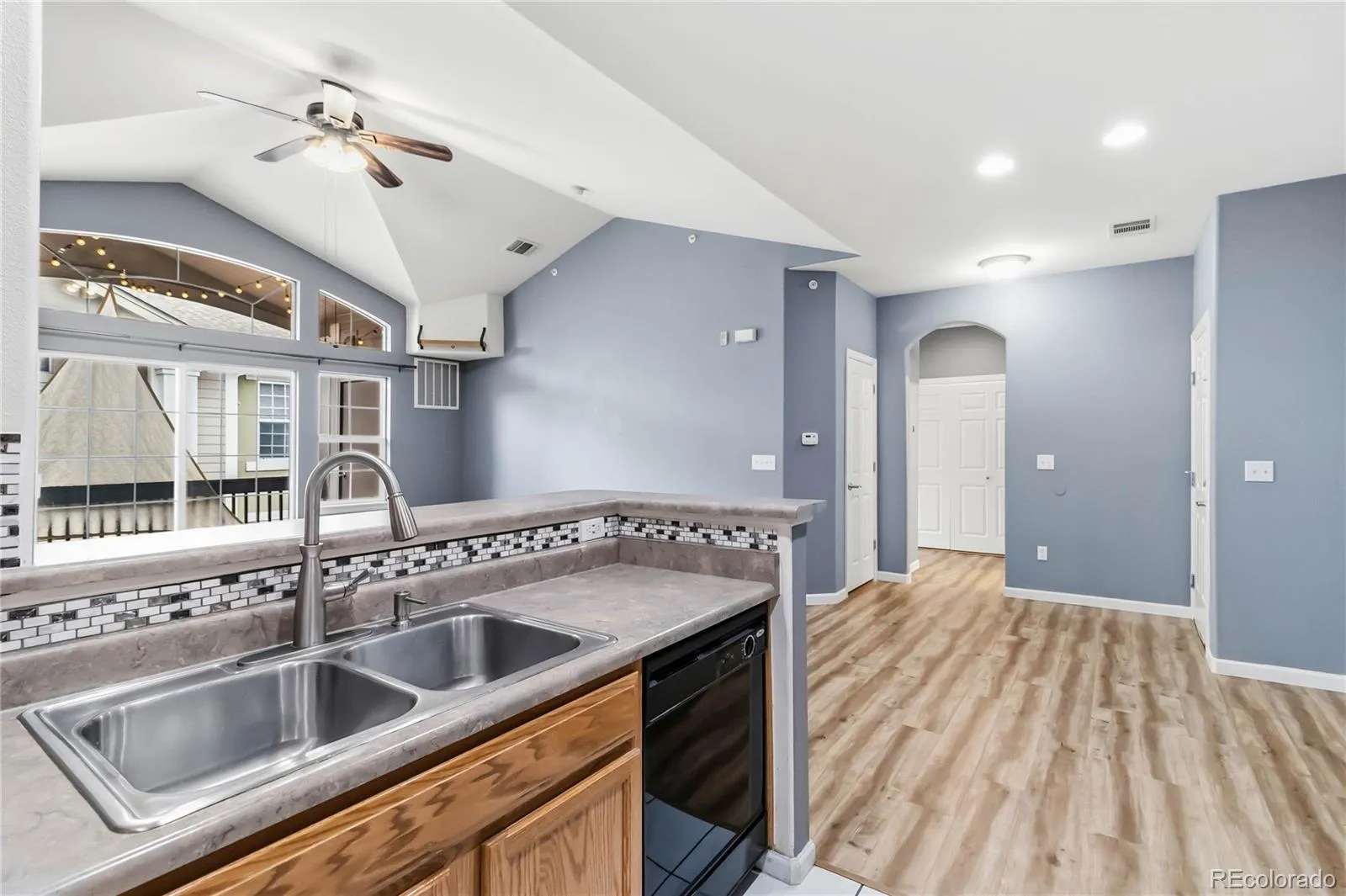 1561 Olympia Circle #304 Castle Rock CO 80104 | MLS #REC8321871 05062026193839 1600 30