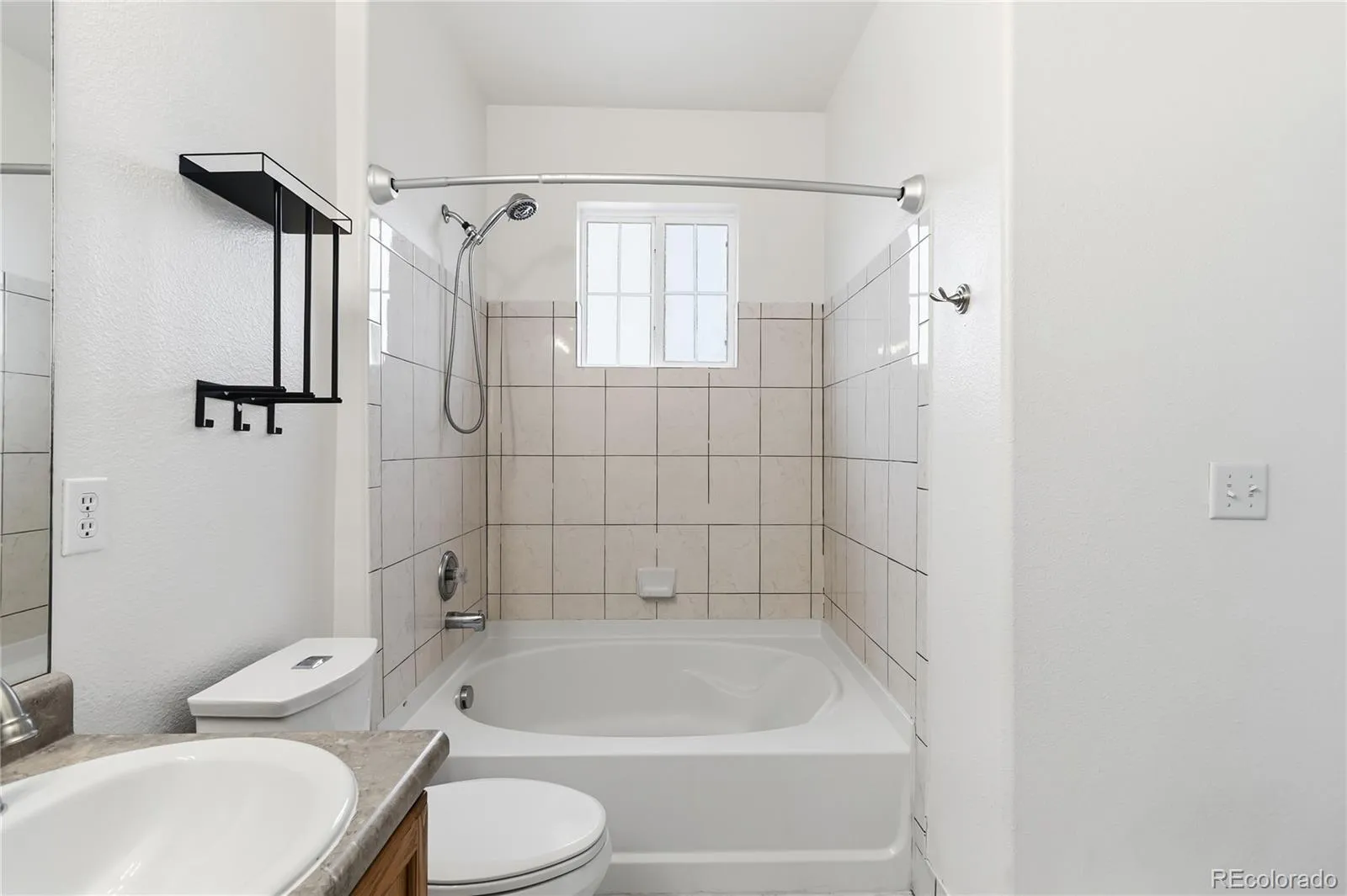 1561 Olympia Circle #304 Castle Rock CO 80104 | MLS #REC8321871 05062026193839 1600 9