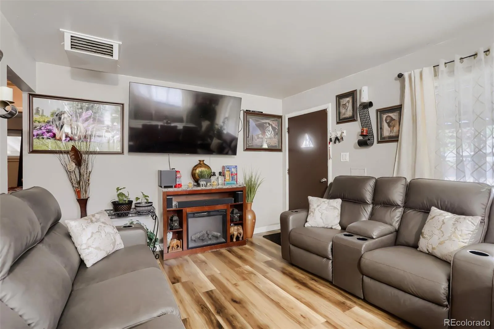 1192 S Alcott Street Denver CO 80219 MLS #REC8322511 05142026013417 1600 5