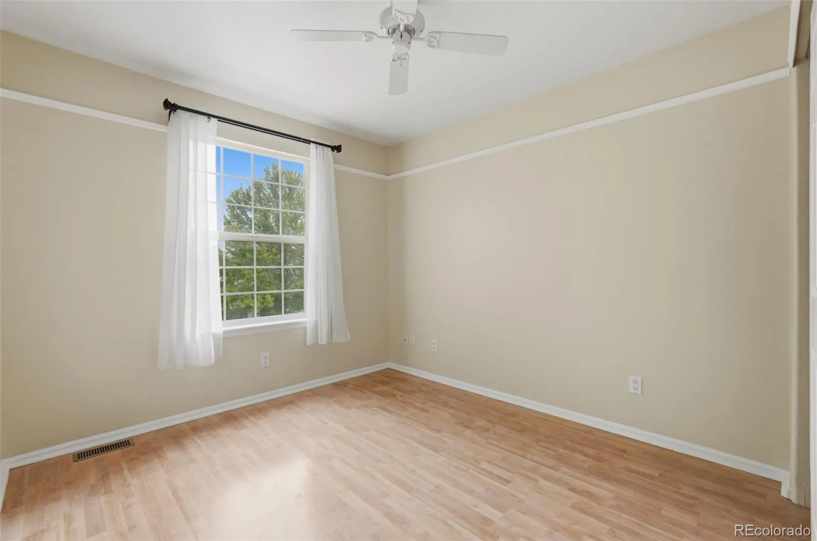 1161 Riddlewood Road Highlands Ranch CO 80126 | MLS #REC8324586 06302026170826 1600 19