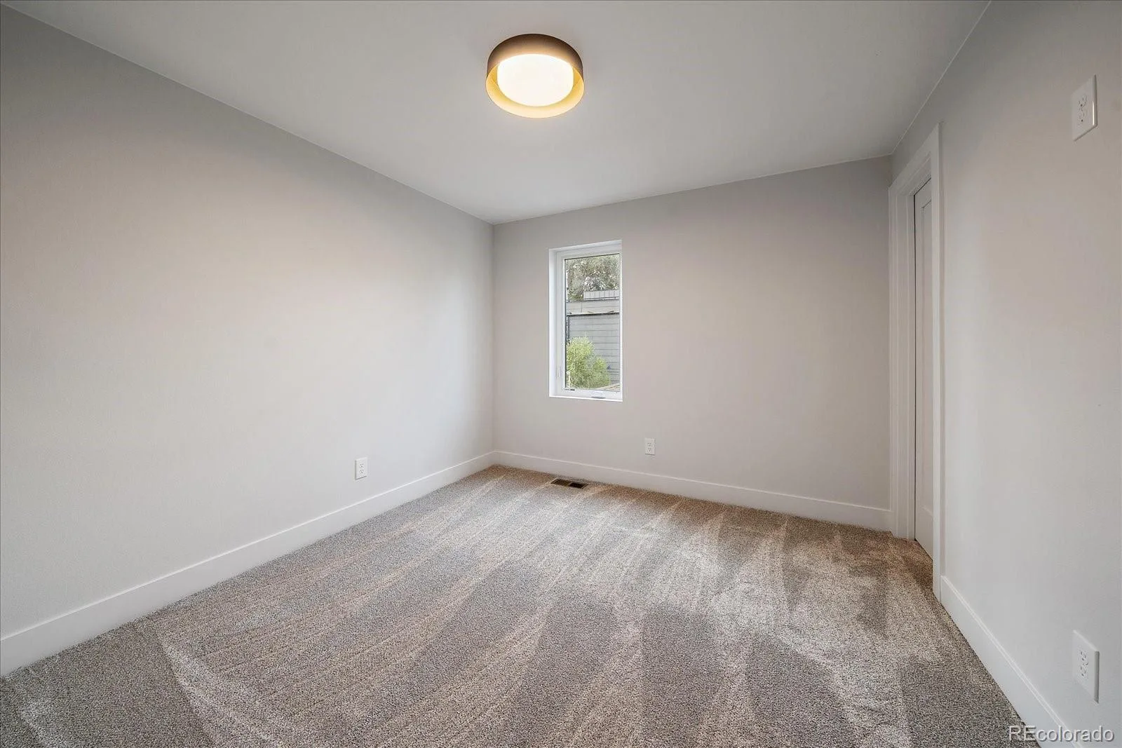 3565 S Corona Street Englewood CO 80113 | MLS #REC8324690 07242026171009 1600 19