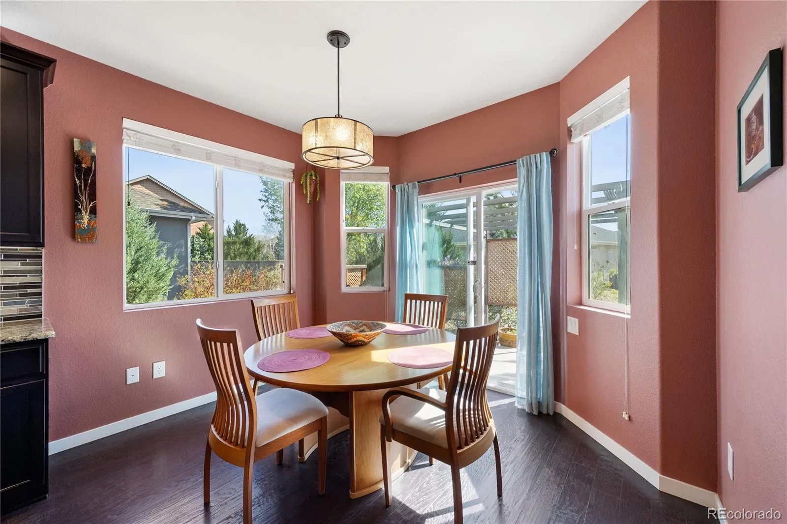 04102026195910 1600 3