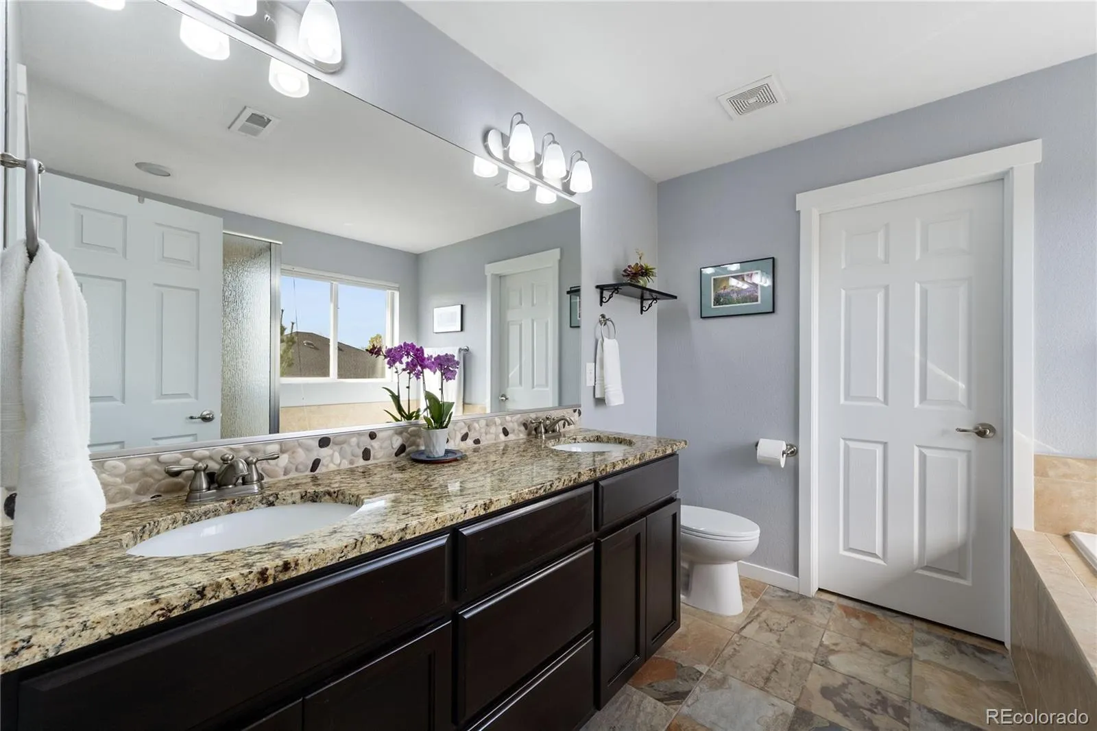 04102026195910 1600 5