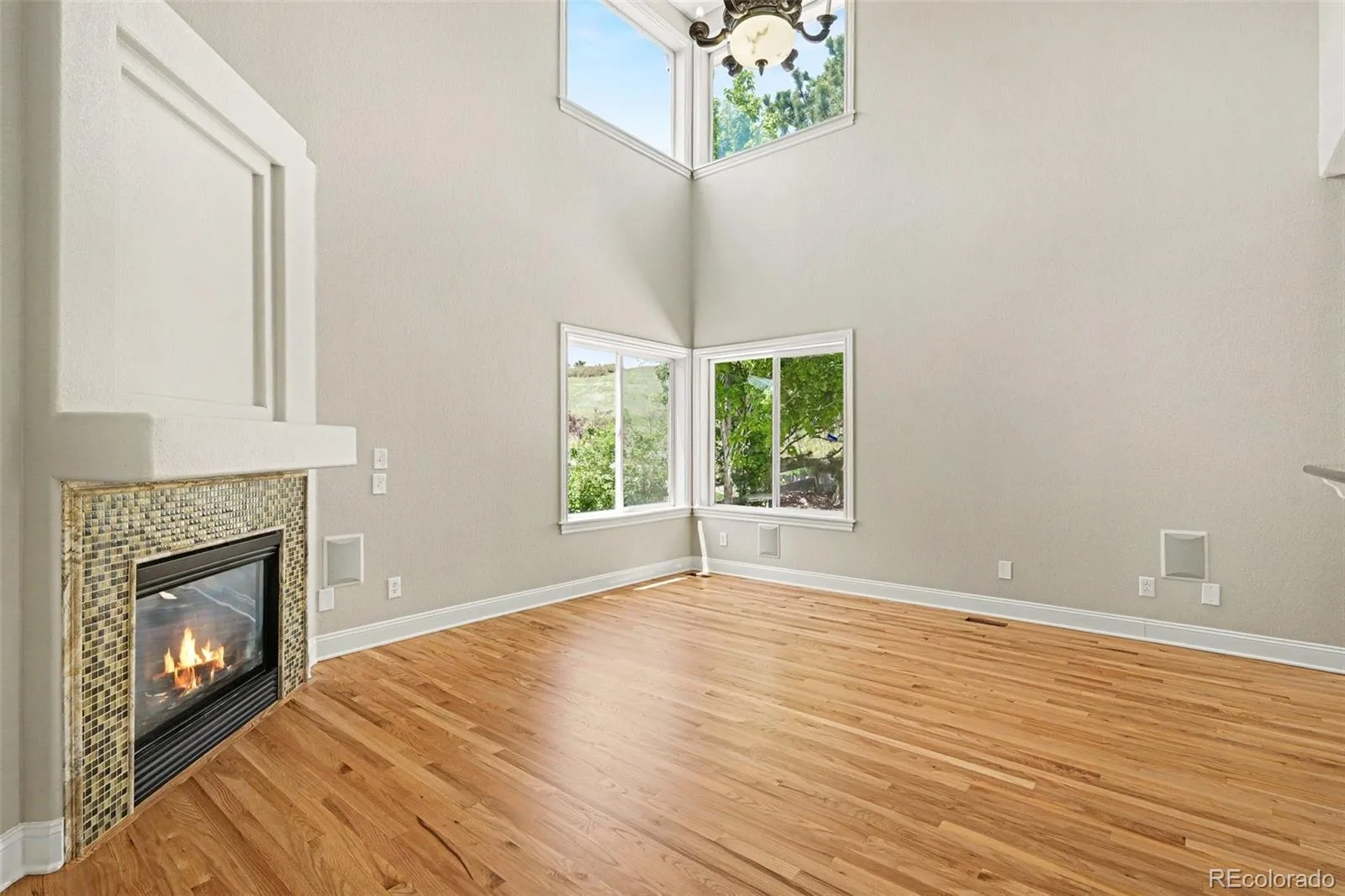711 Briar Ridge Court Castle Pines CO 80108 MLS #REC8325012 07022026161047 1600 7