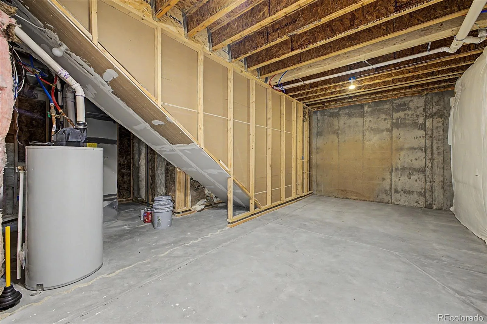 14860 Rosemary Way Thornton CO 80602 | MLS #REC8325870 08212026205559 1600 43