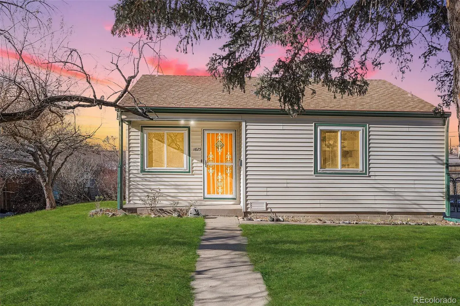 1825 S Vallejo Street Denver CO 80223 MLS #REC8327261 02172026175251 1600 1
