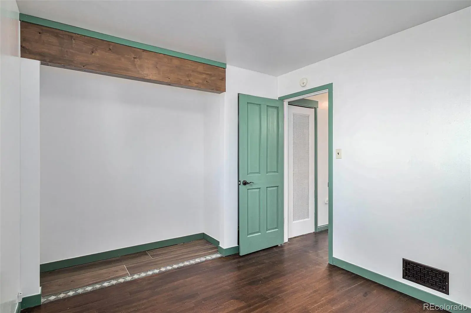 1825 S Vallejo Street Denver CO 80223 MLS #REC8327261 02172026175251 1600 13