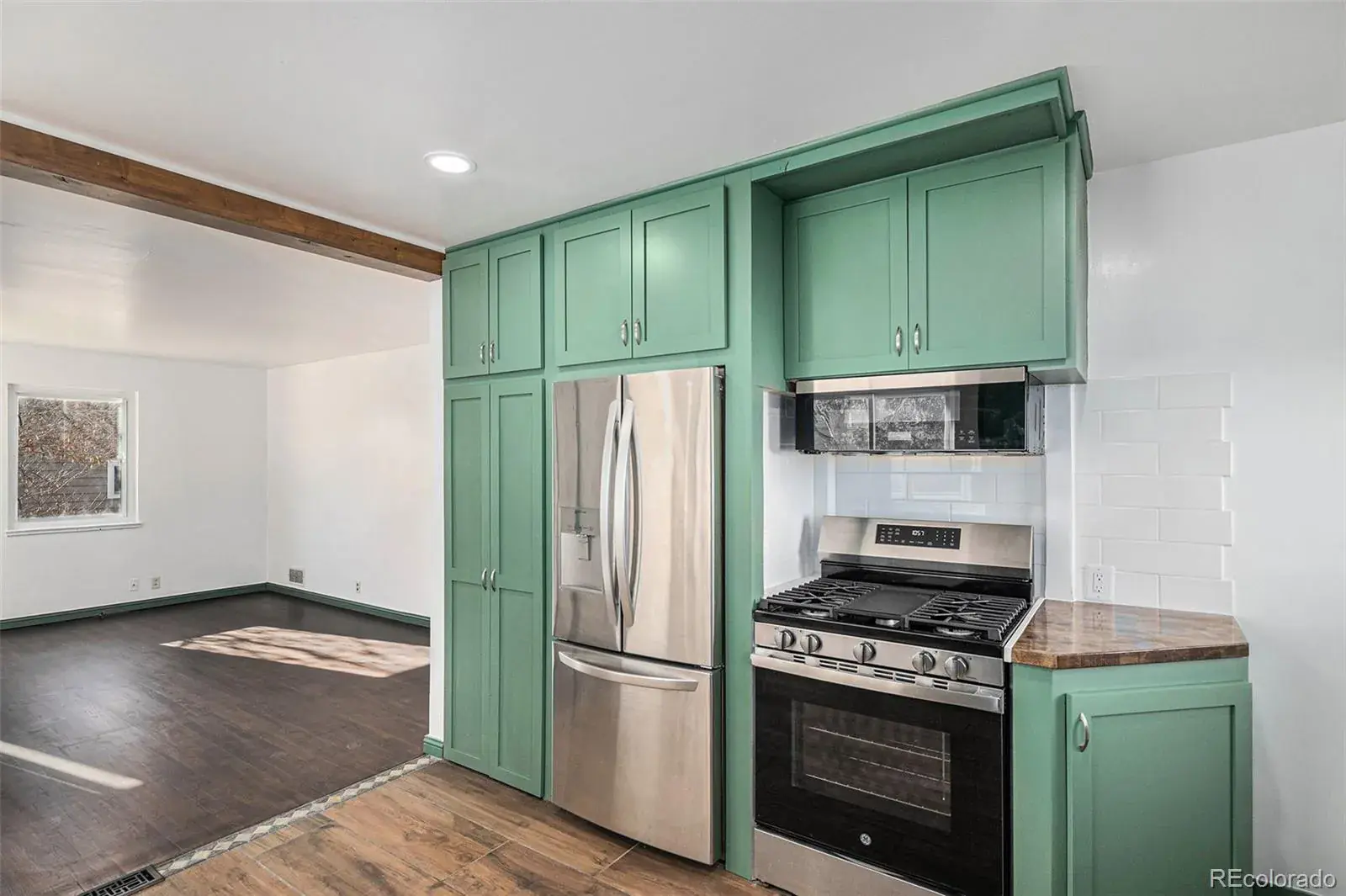 1825 S Vallejo Street Denver CO 80223 MLS #REC8327261 02172026175251 1600 6