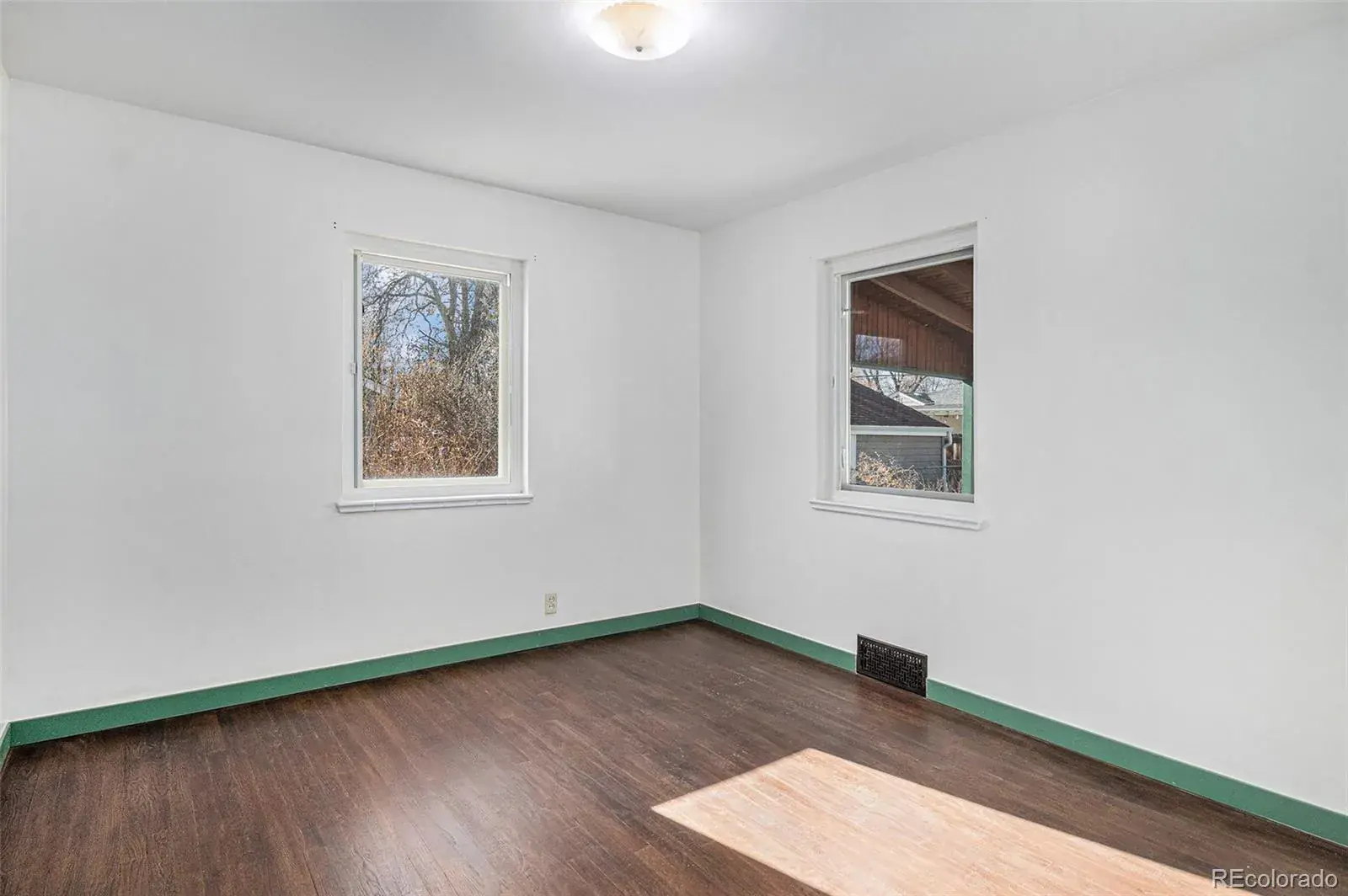 1825 S Vallejo Street Denver CO 80223 MLS #REC8327261 02172026175251 1600 9