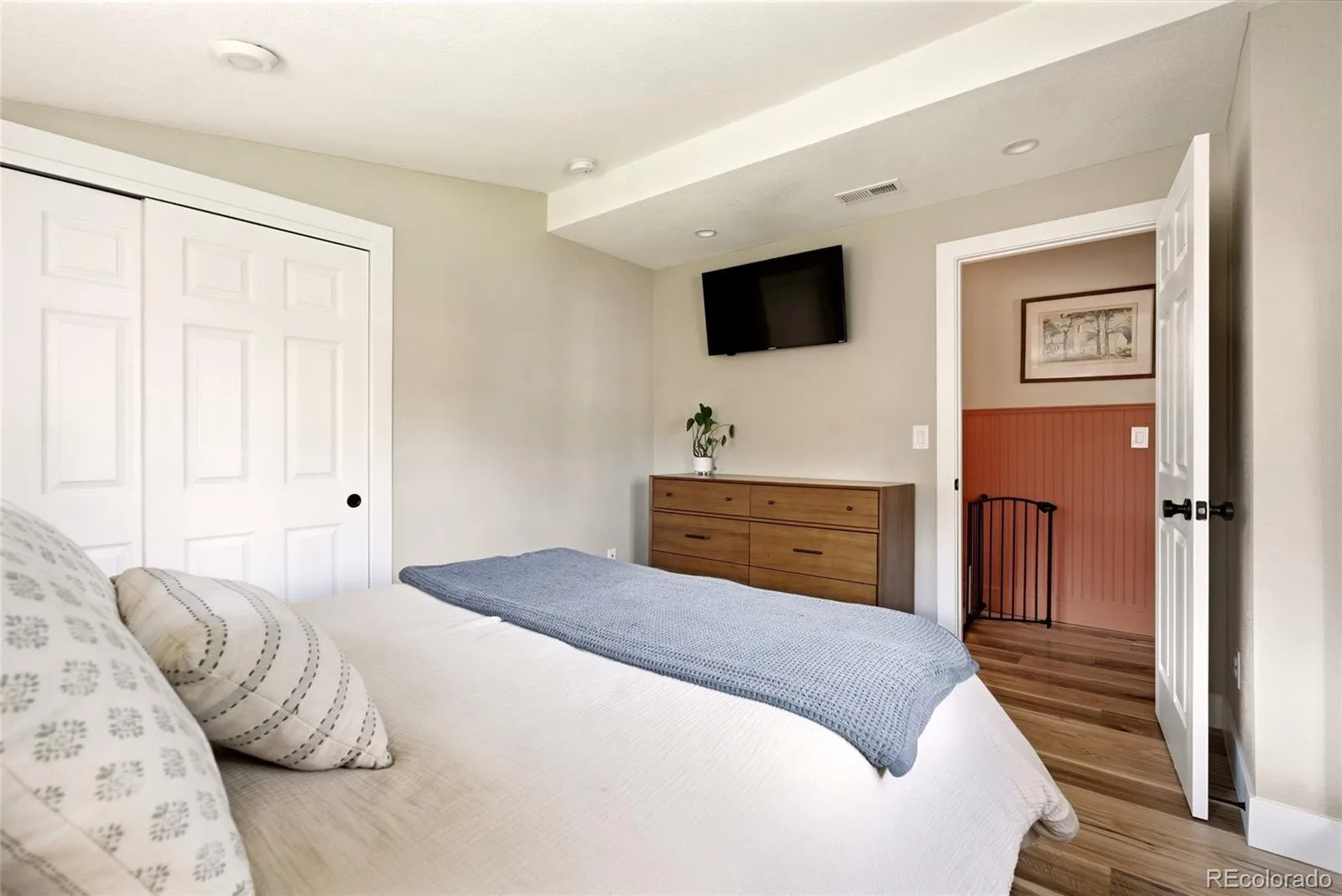 50 S Hooker Street Denver CO 80219 MLS #REC8332460 05302026204029 1600 13