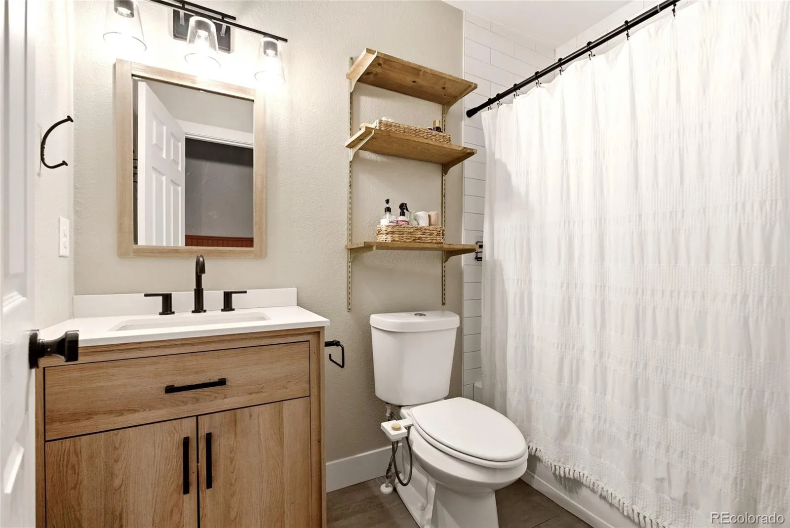 50 S Hooker Street Denver CO 80219 MLS #REC8332460 05302026204029 1600 15