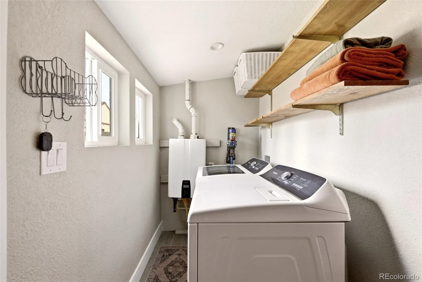 50 S Hooker Street Denver CO 80219 MLS #REC8332460 05302026204029 1600 19