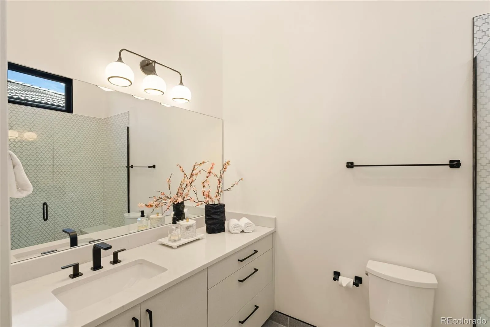 975 S Monroe Street Denver CO 80209 | MLS #REC8332672 09232026011342 1600 27