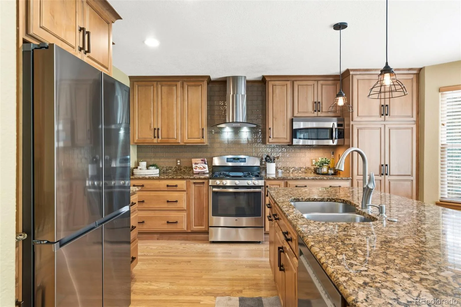 20182 Aintree Place Parker CO 80138 | MLS #REC8333432 08122026005617 1600 5