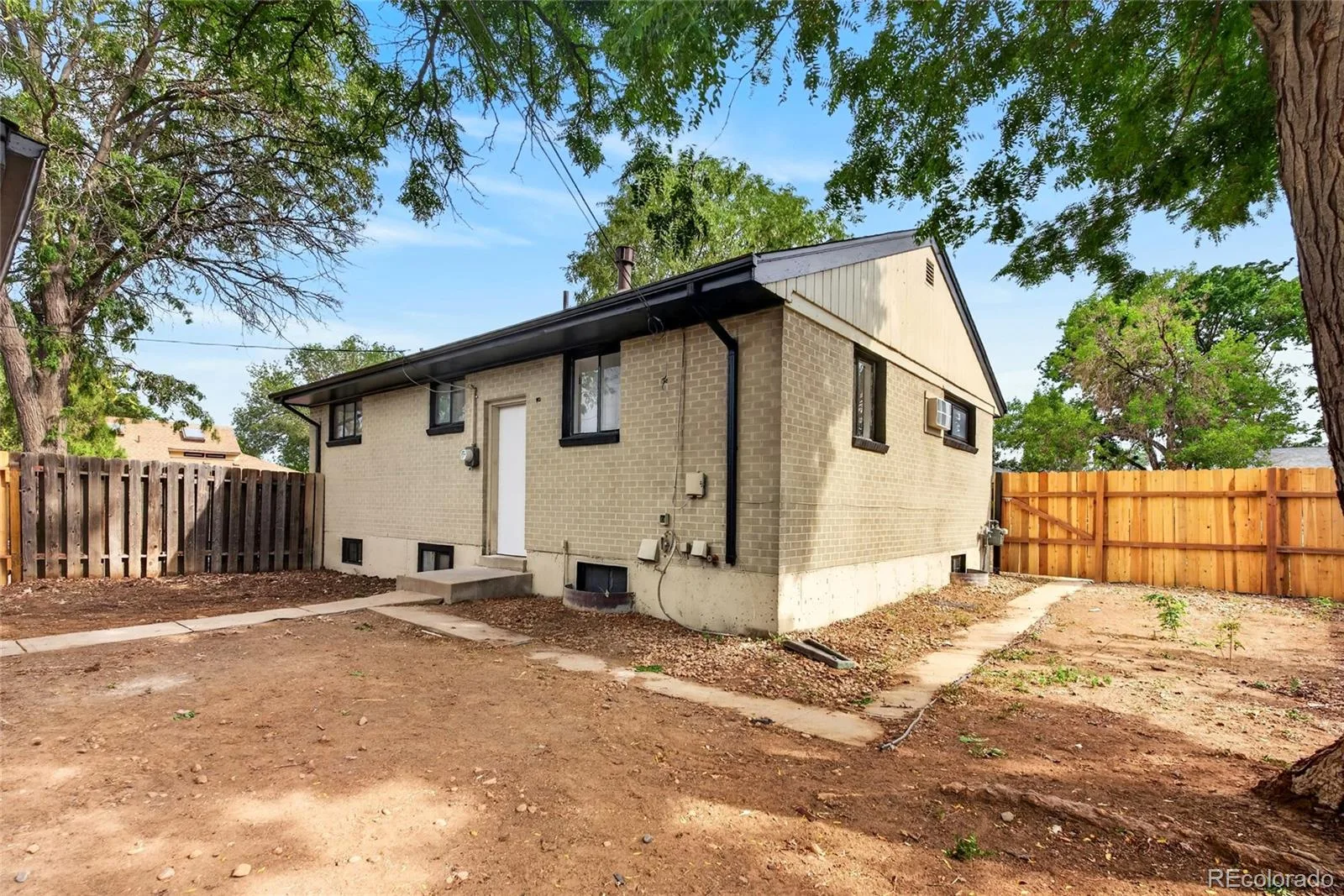 1343 Lipan Drive Denver CO 80221 | MLS #REC8335721 07302026173825 1600 23