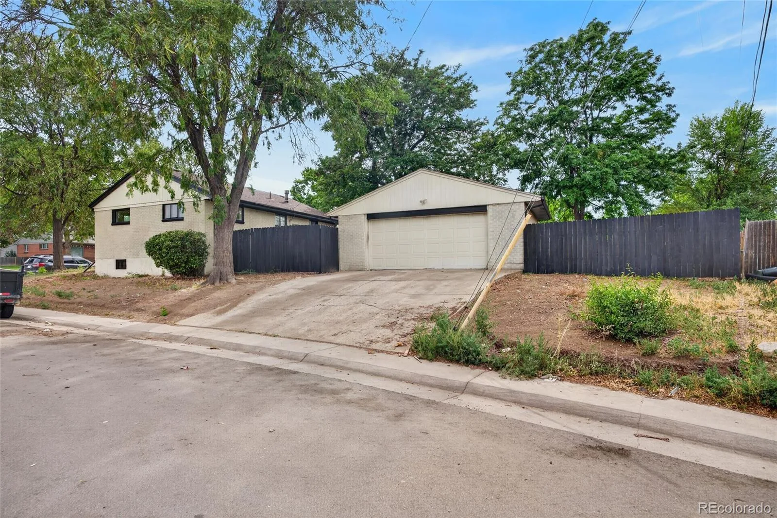 1343 Lipan Drive Denver CO 80221 | MLS #REC8335721 07302026173825 1600 27