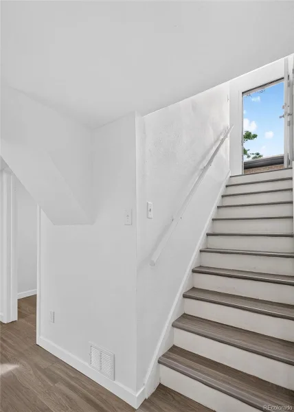 1343 Lipan Drive Denver CO 80221 | MLS #REC8335721 07302026173825 800 19